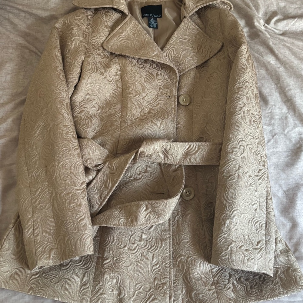 Cynthia Rowley Gold Textured Scroll Tapestry Brocade Belted Trench with Pockets